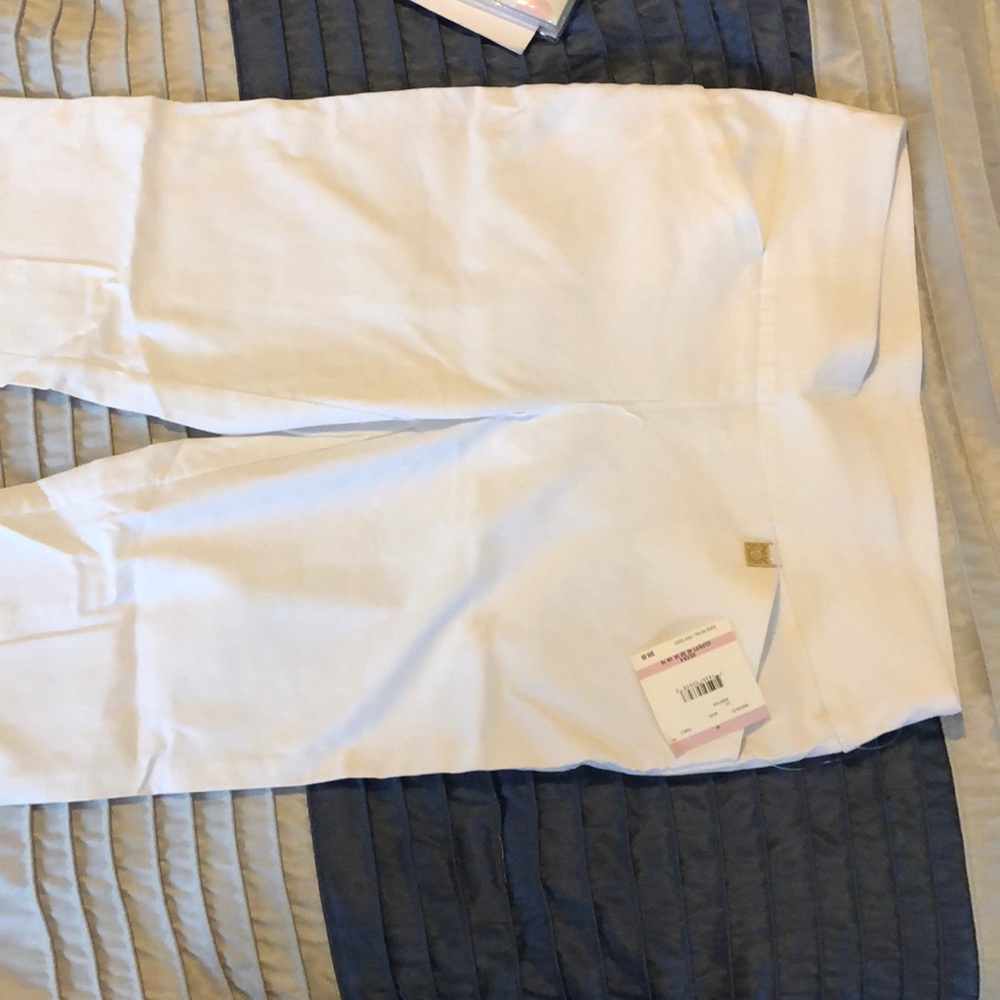 White pants size 6